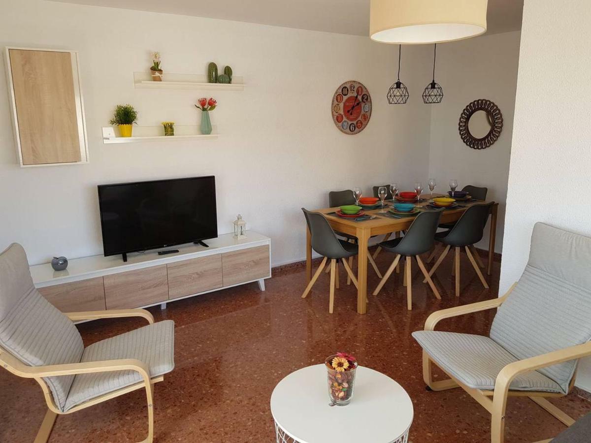 Fantastico Apartamento En La Playa Benicassim Bagian luar foto