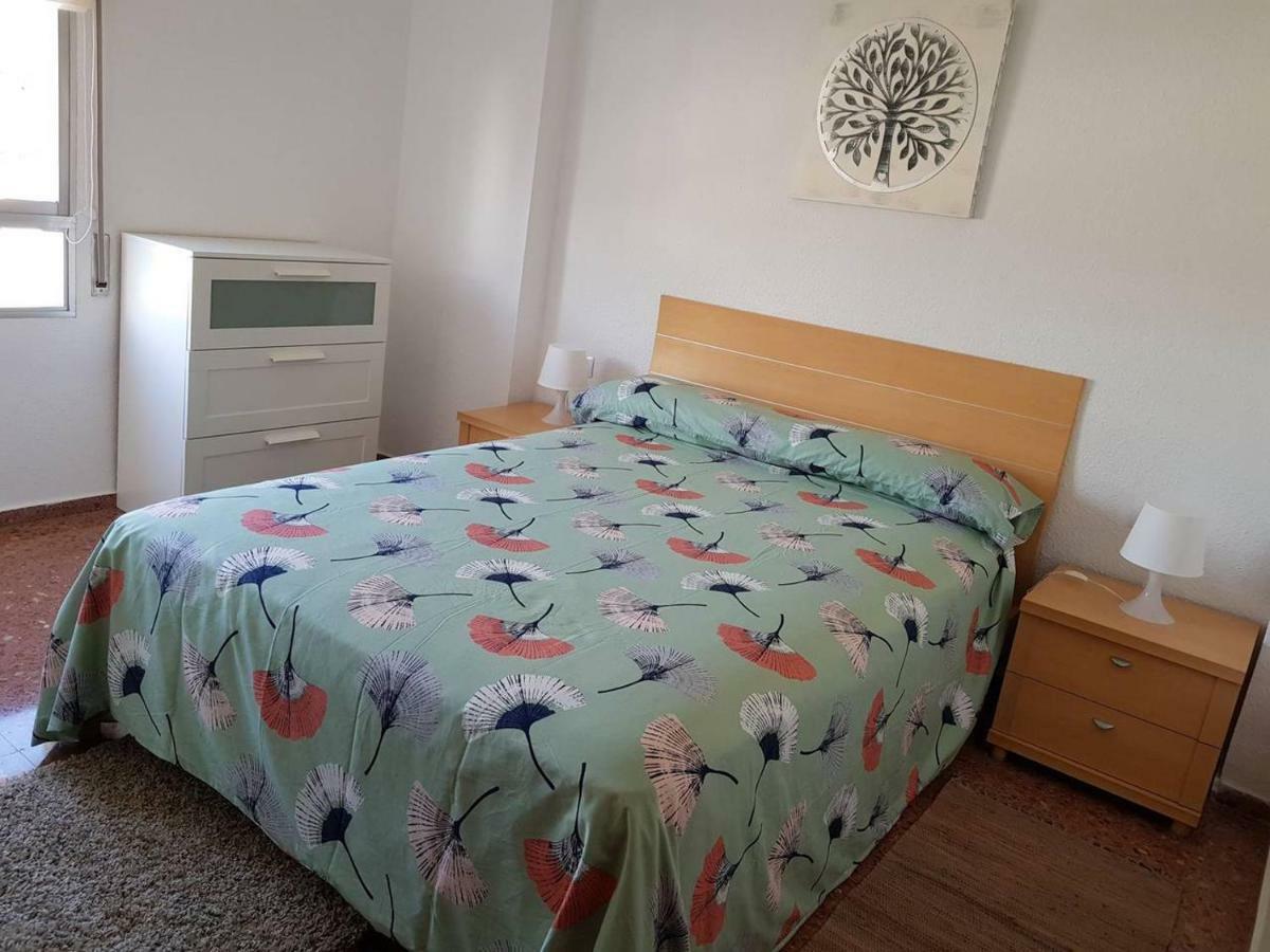 Fantastico Apartamento En La Playa Benicassim Bagian luar foto