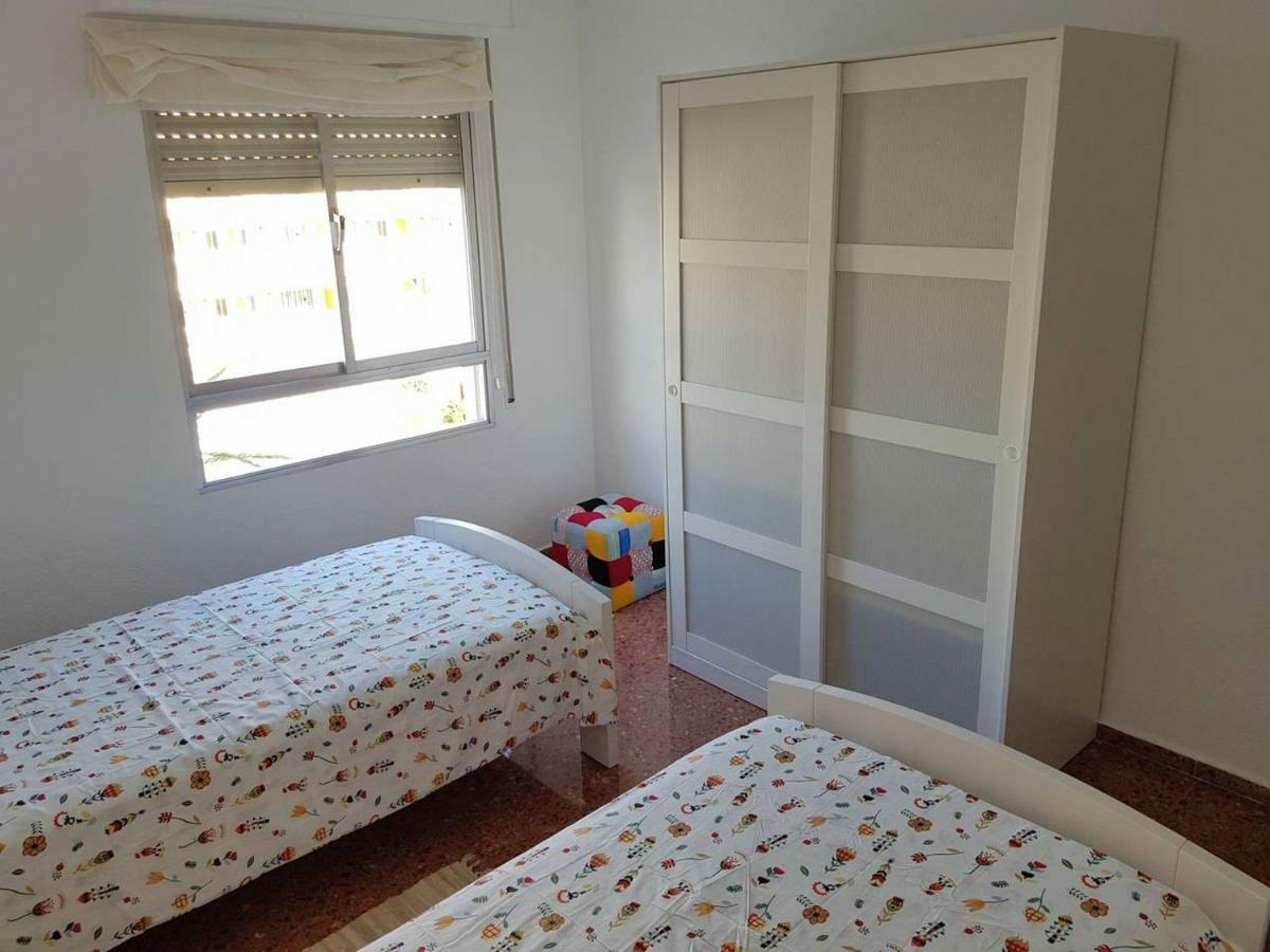 Fantastico Apartamento En La Playa Benicassim Bagian luar foto