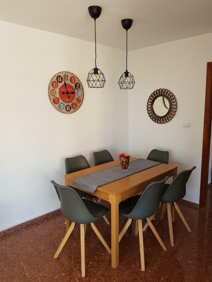 Fantastico Apartamento En La Playa Benicassim Bagian luar foto